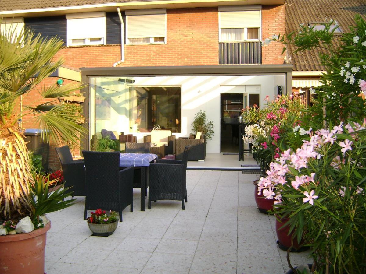 Enschede Bed and Breakfast Exteriör bild
